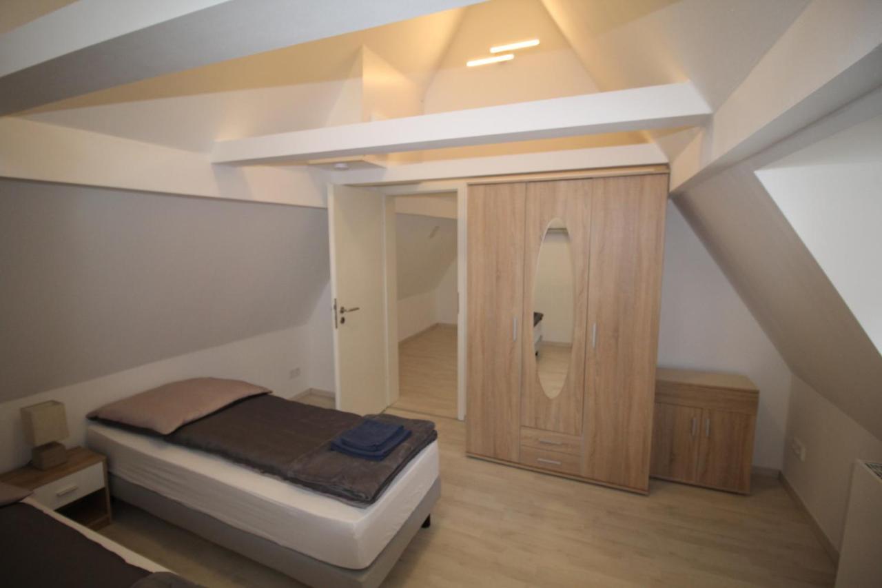 Mainz - 4-Zimmer-Haus - 6 Personen エクステリア 写真
